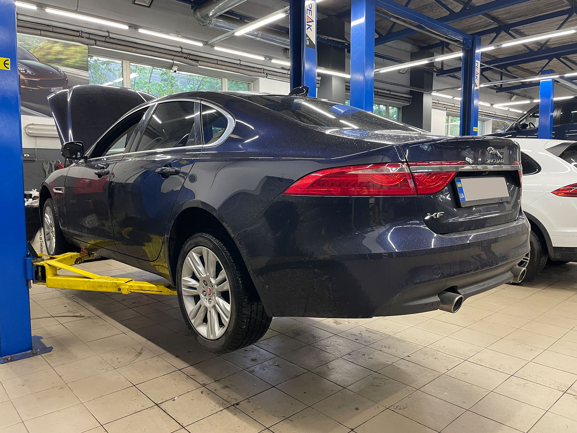 Ремонт Jaguar XF - Royal World Service