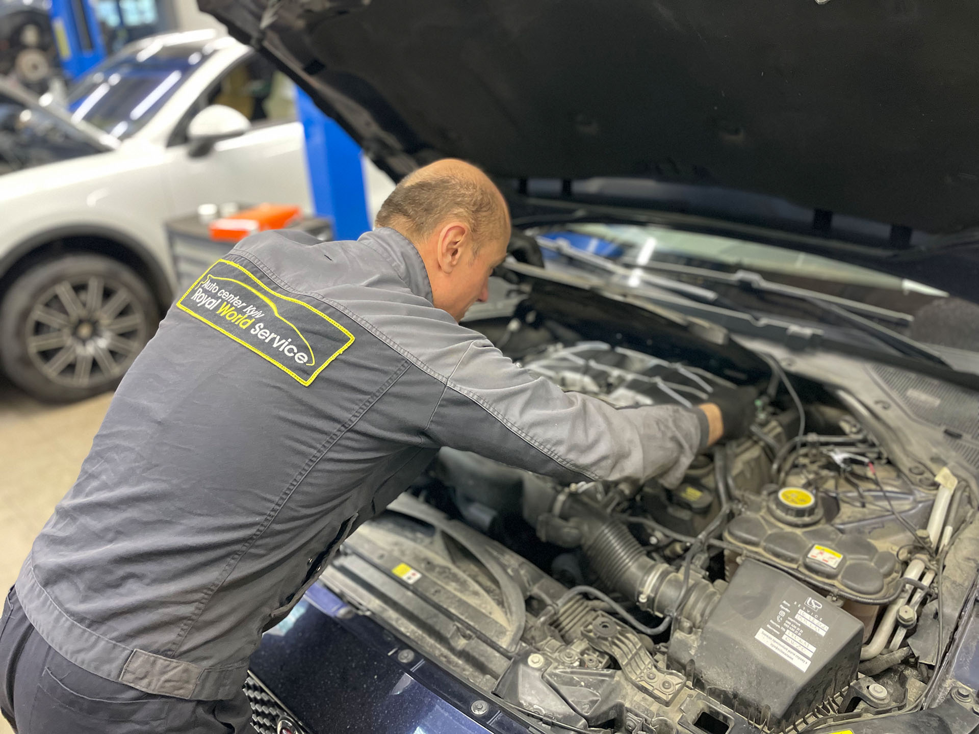 Симптоми необхідності ремонту компресора Jaguar XF - Royal World Service