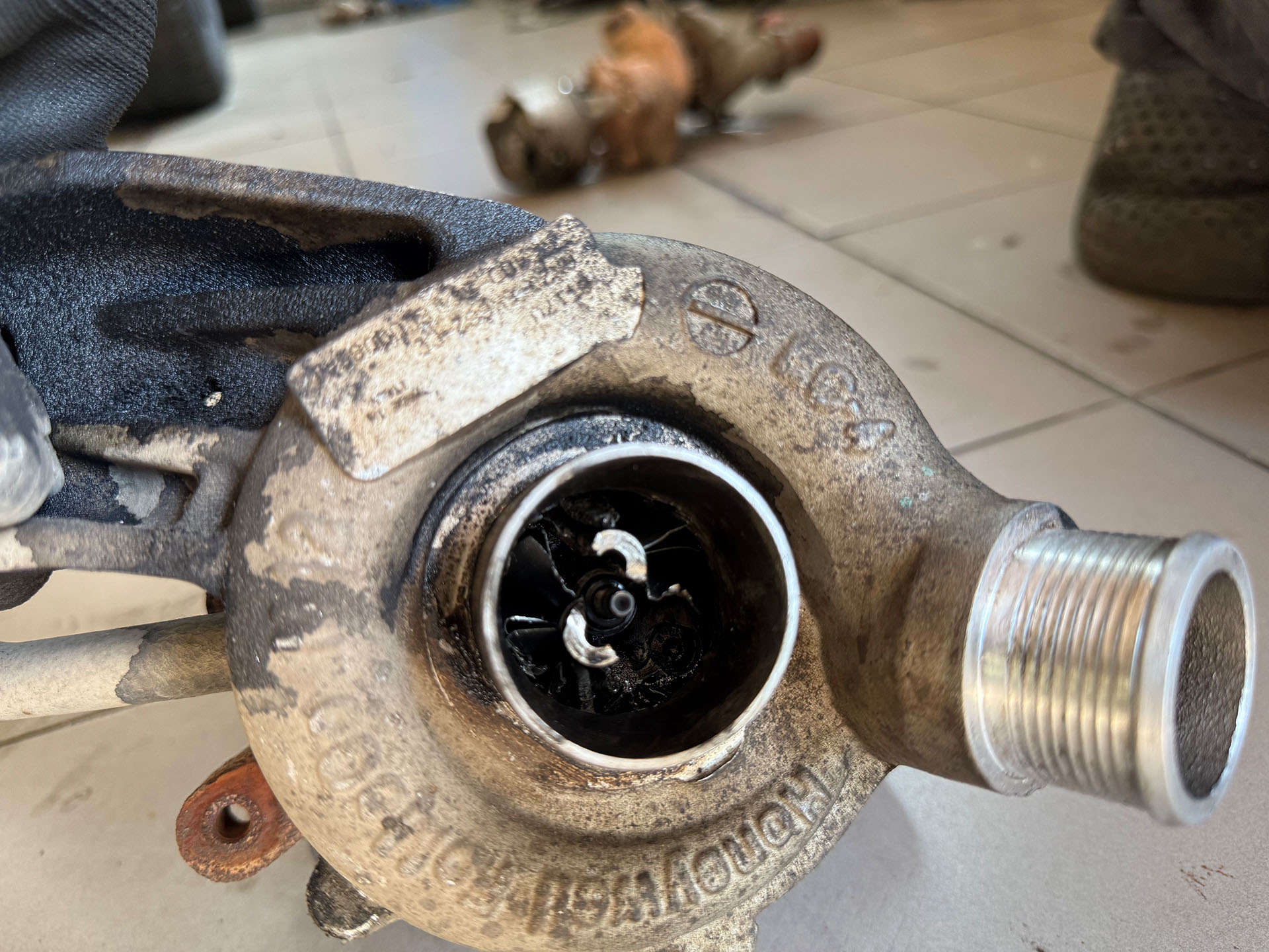 Як запобігти поломці турбіни Land Rover - Royal World Service