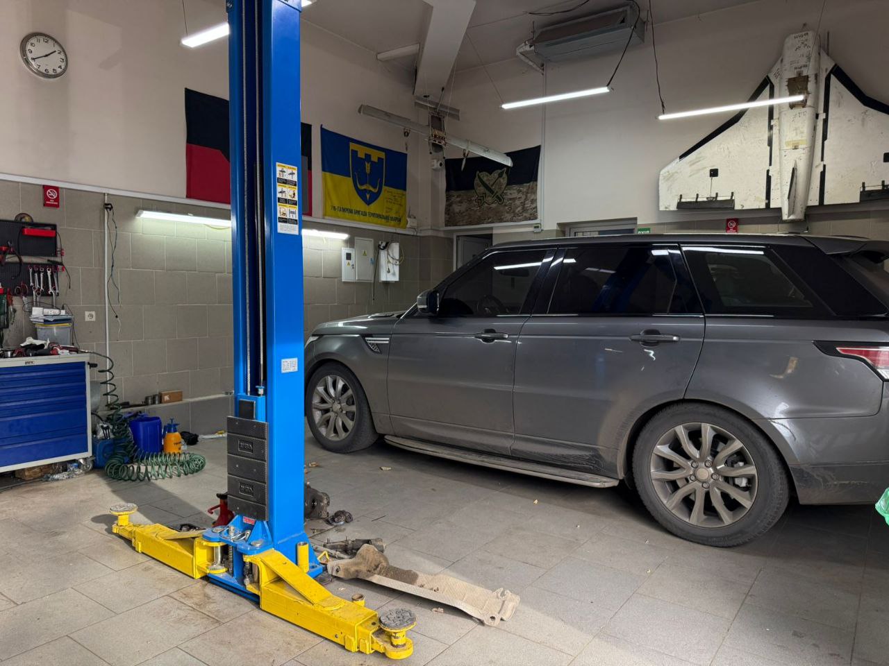 Ремонт підвіски, гальмівної системи та ходової частини Land Rover і Jaguar в Одесі - Royal World Service