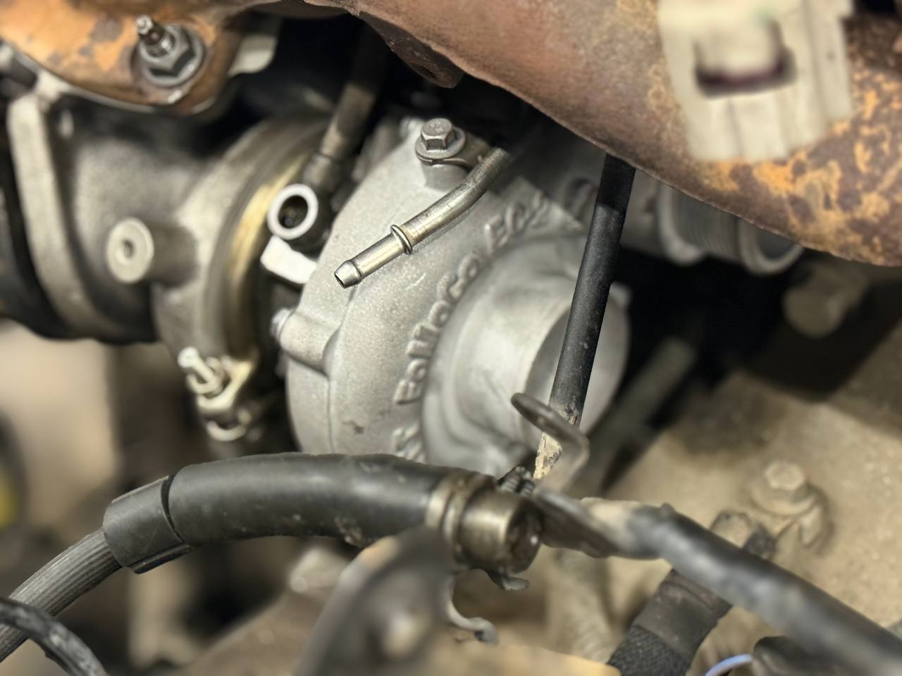 Де відремонтувати турбіну Range Rover з гарантією - Royal World Service