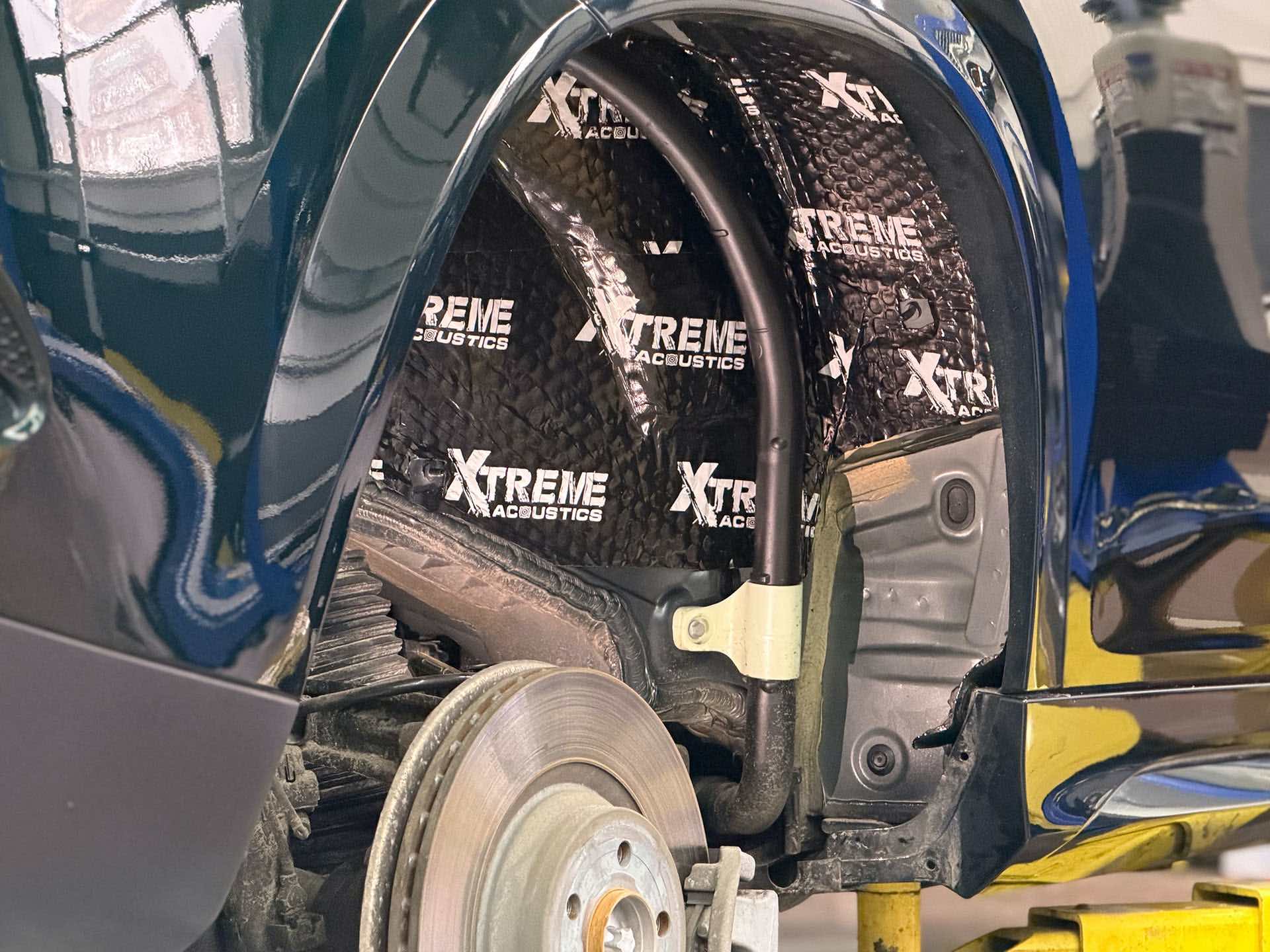 Терміни та ціни на шумоізоляцію Mercedes-Benz у Києві - Royal World Service