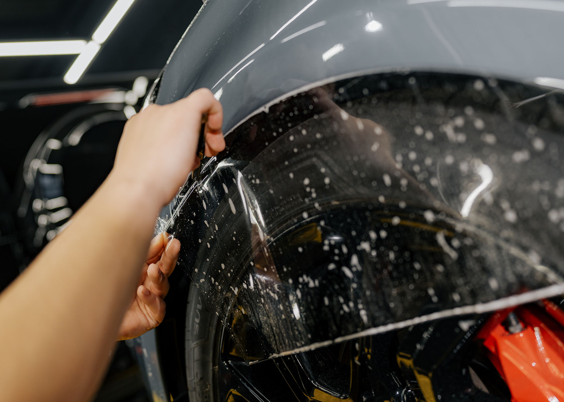 Оклейка кузова плівкою - Royal World Service