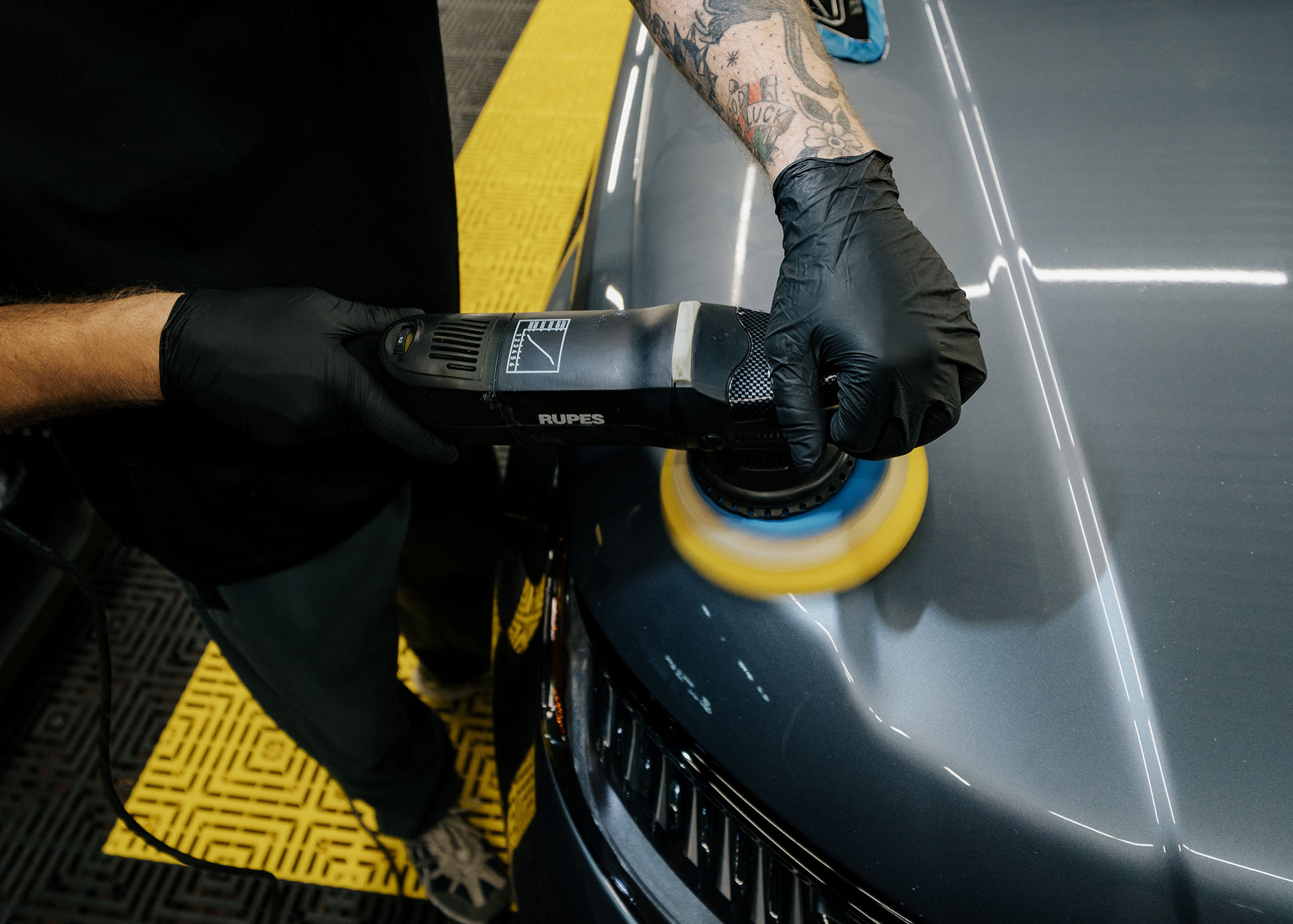 Полірування кузова обладнання Rupes - Royal World Service